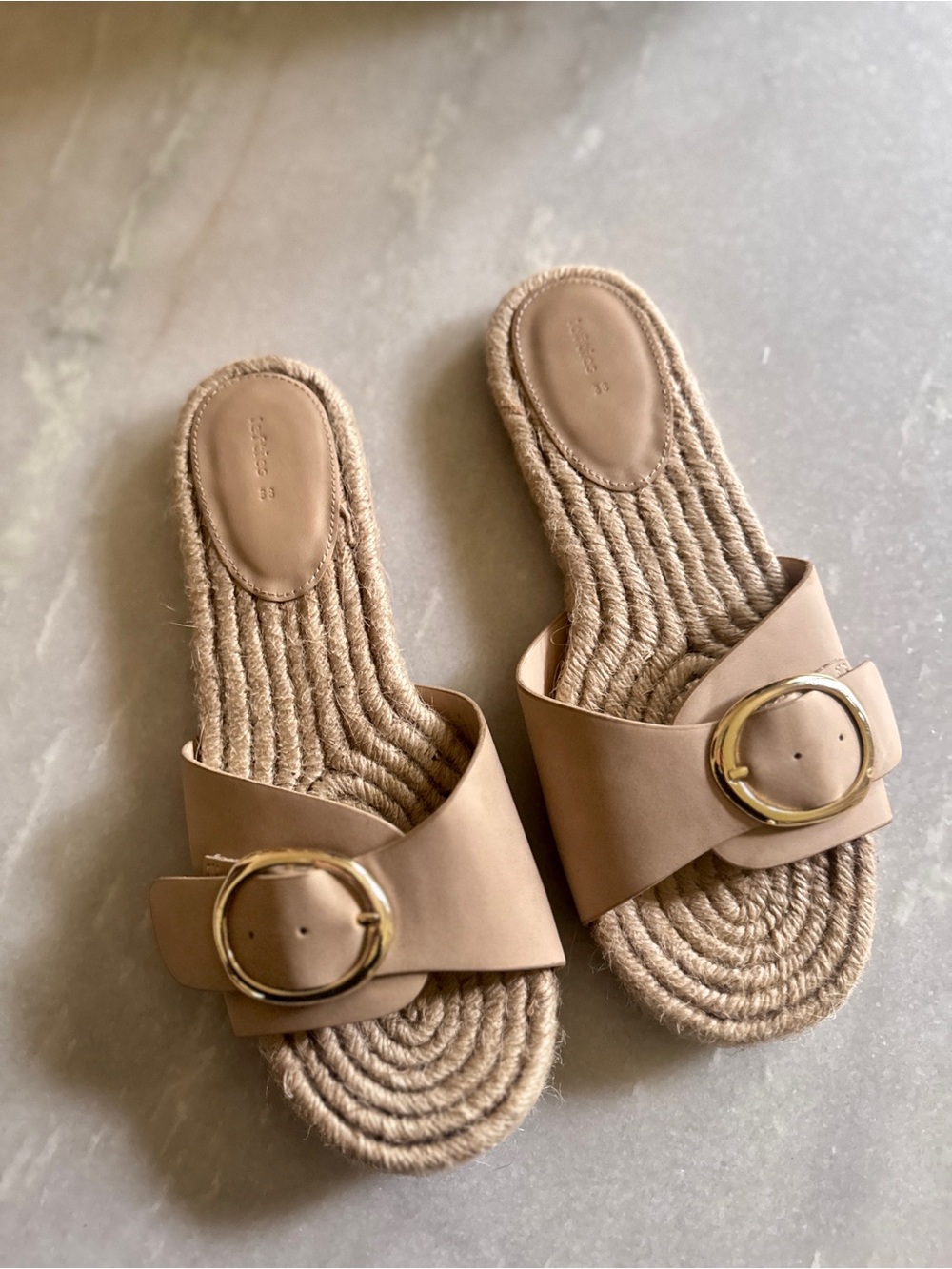 Lefties Beige Slide Sandals with Gold Buckle - Size 38 - Picture 4 of 5